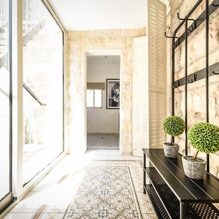 Mamila Pearl, Near Old City - Big Succah During The Holiday Jerusalén Exterior foto