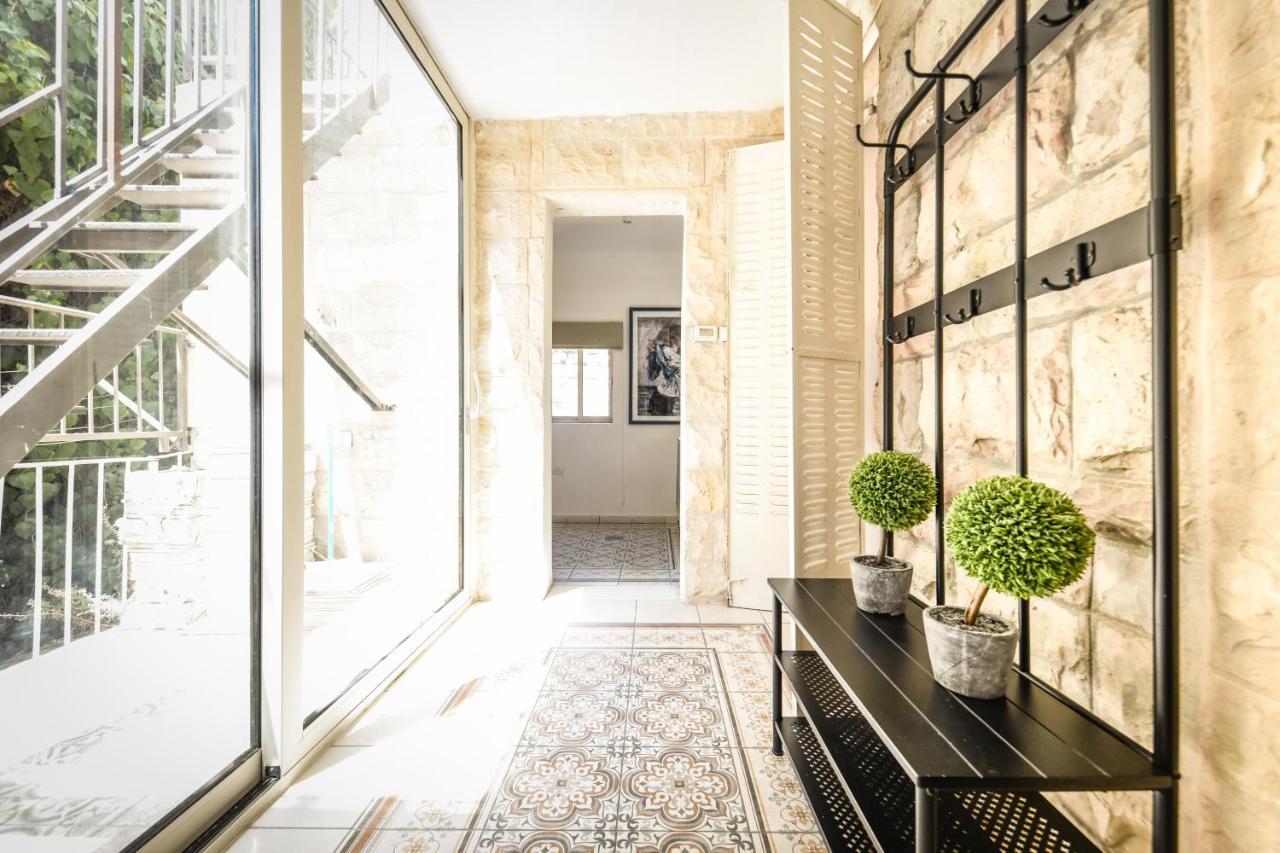 Mamila Pearl, Near Old City - Big Succah During The Holiday Jerusalén Exterior foto